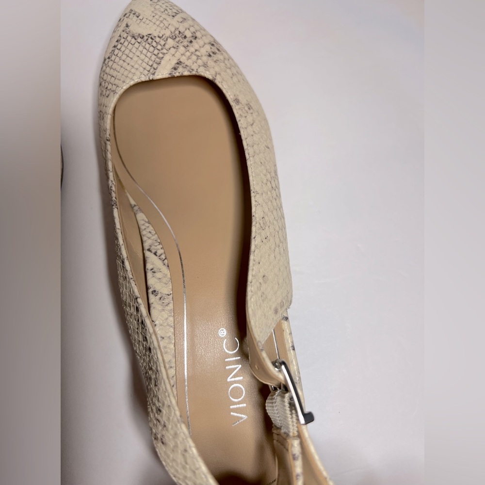 Vionic Jade Cream Snake Print Slingback Flats - Picture 5 of 8